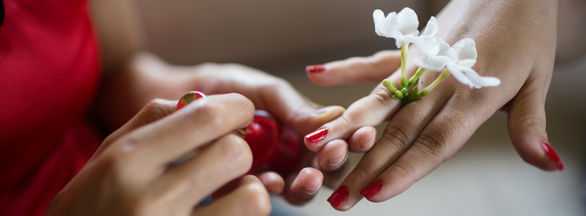 Red nails